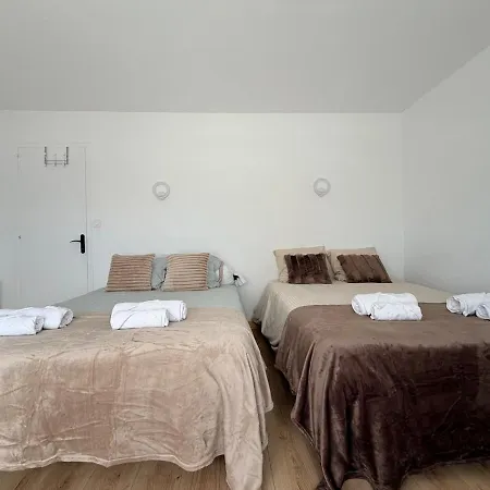 度假居 Maison 15 Pers, 10 Min Du Mont St Michel 蓬托尔松