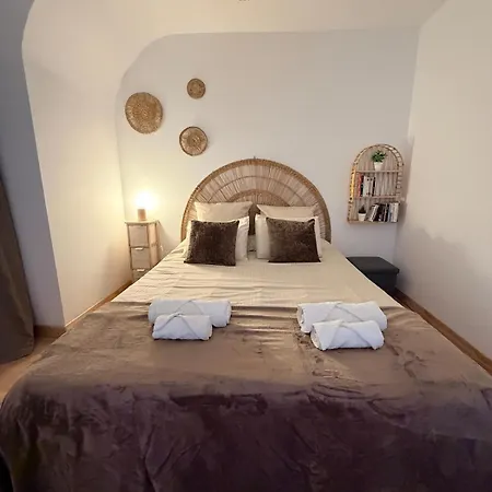 Maison 15 Pers, 10 Min Du Mont St Michel 度假居